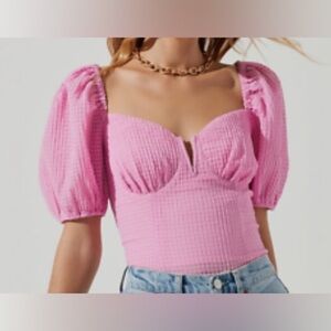ASTR the Label Daydreamer Sweetheart Puff Sleeve Pink Top Blouse Size Small